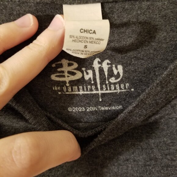 Buffy the Vampire Slayer Graphic T-Shirt - Picture 4 of 4